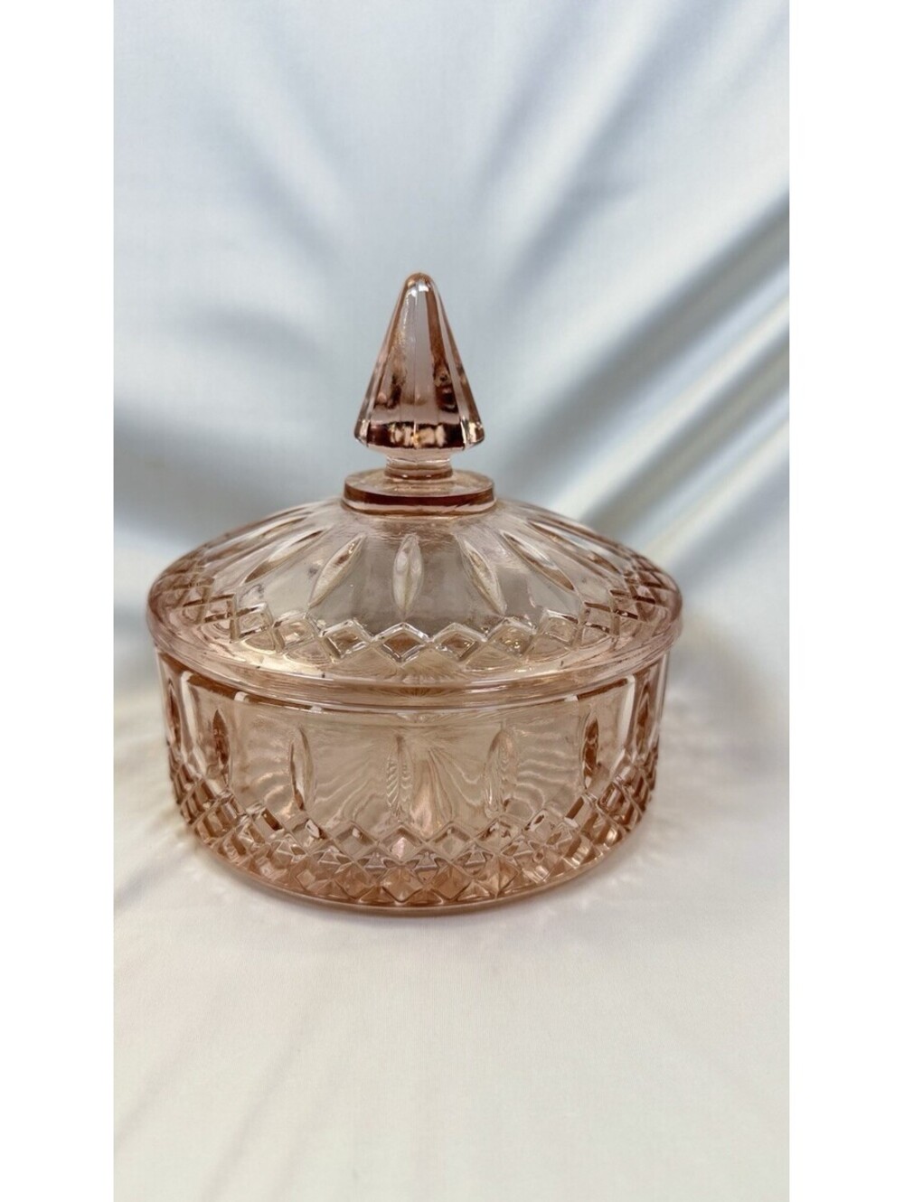 Vintage Indiana Glass Princess Diamond Pattern Pink Candy Covered Dish Pretty